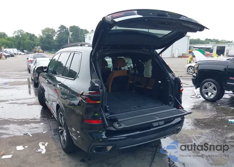 2024 BMW X7 xDrive40I из США, поврежденный, VIN 5UX23EM06R9V18533